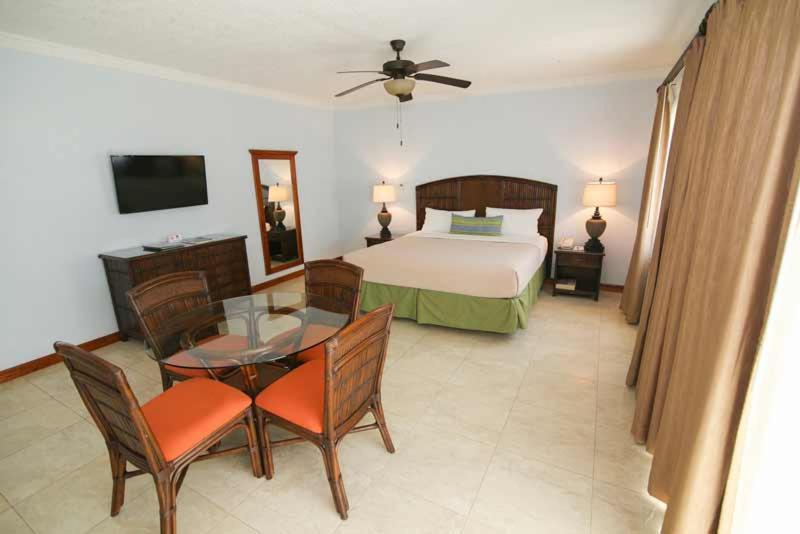 Coco La Palm Hotel Negril Exterior photo